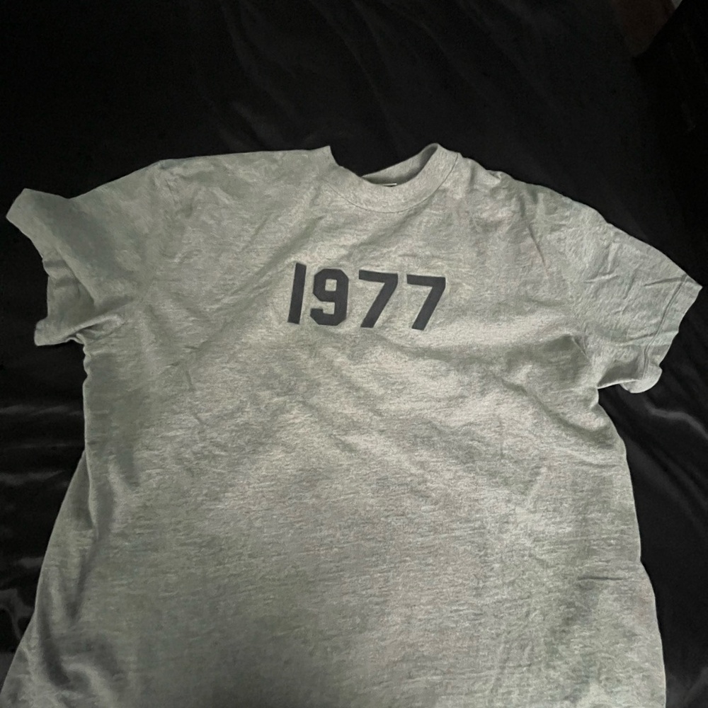 Fear Of God Essentials 1977 Dark Oatmeal Tee
